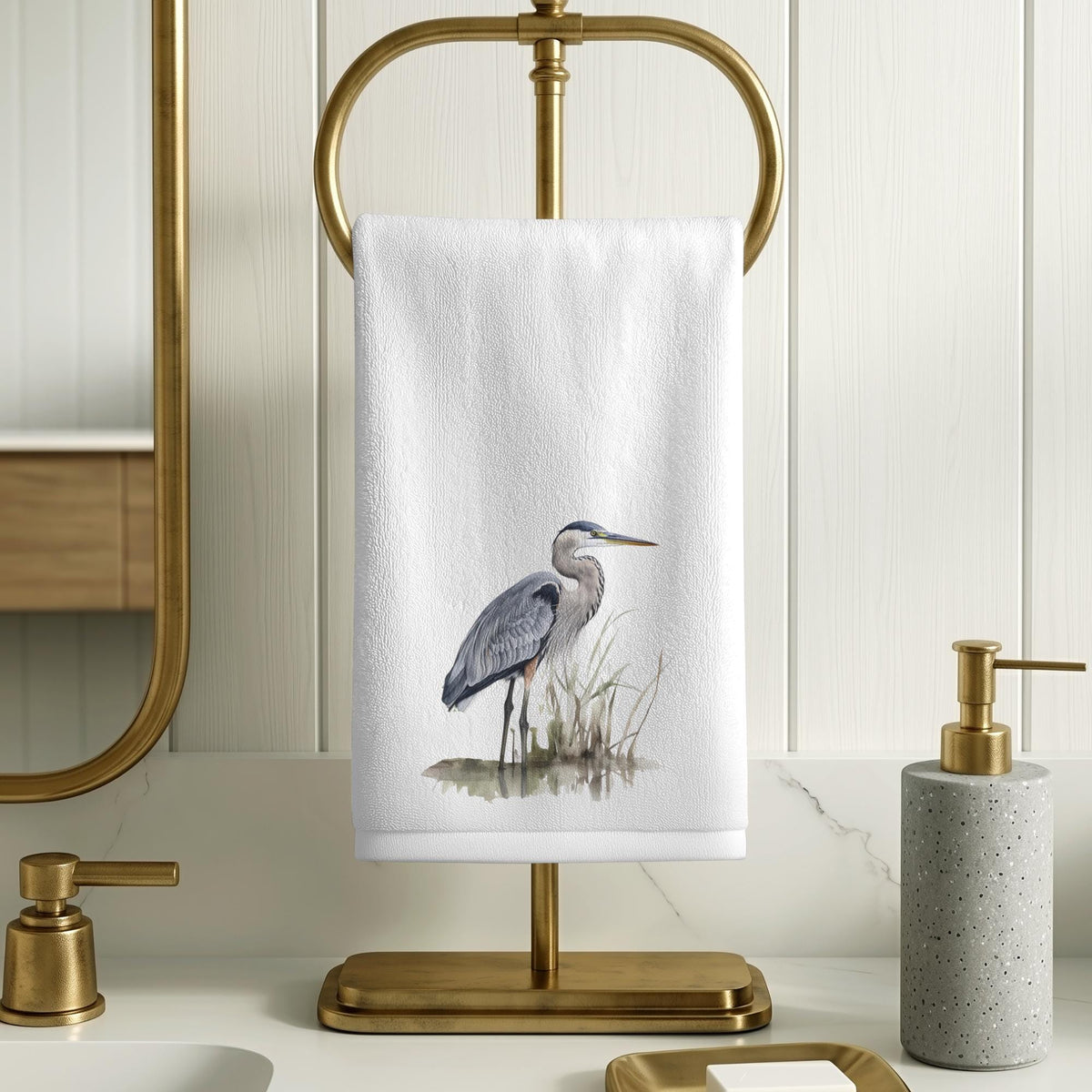 Heron Fingertip Towel, Coastal Guest Bath Decor, Marsh Bird Powder Room Gift