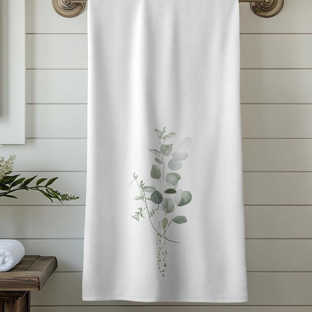 Luxury Bath Towel in Eucalyptus: Plush Sheared Polyester & Cotton Terry