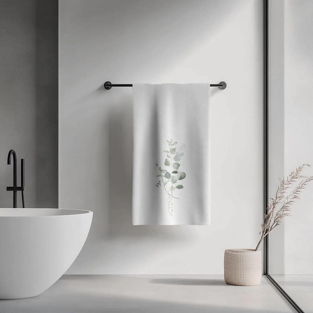 Luxury Bath Towel in Eucalyptus: Plush Sheared Polyester & Cotton Terry