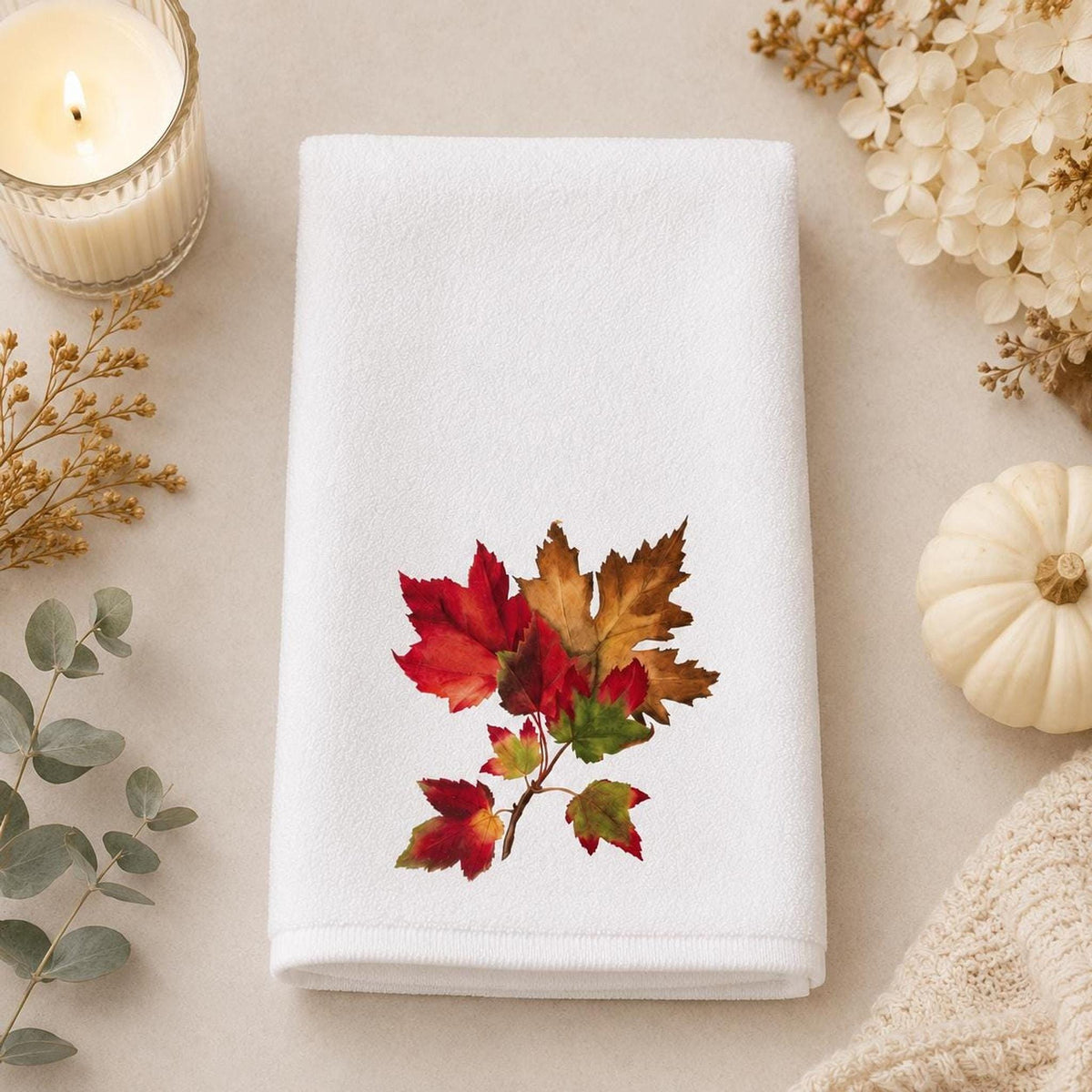 Autumn Hand Towel with Maple Leaf Design, Cozy Guest Bath