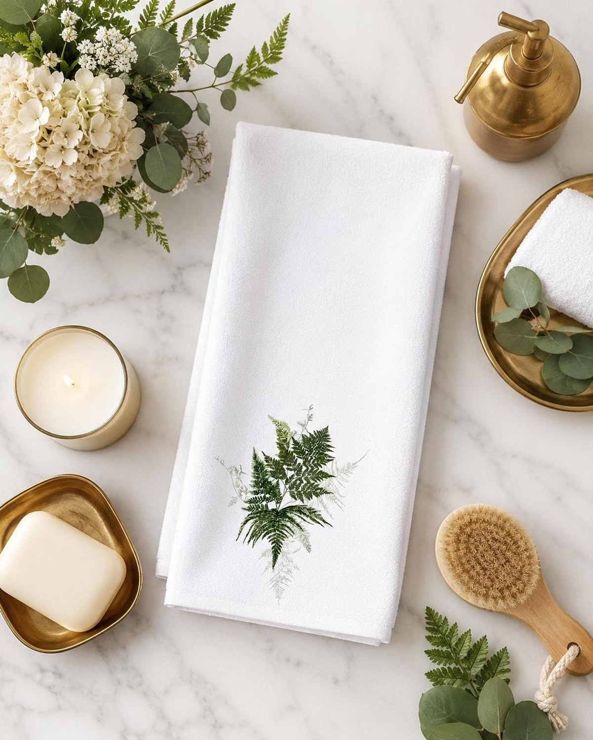 Fern Hand Towel, White Botanical Bath Decor with Greenery Design