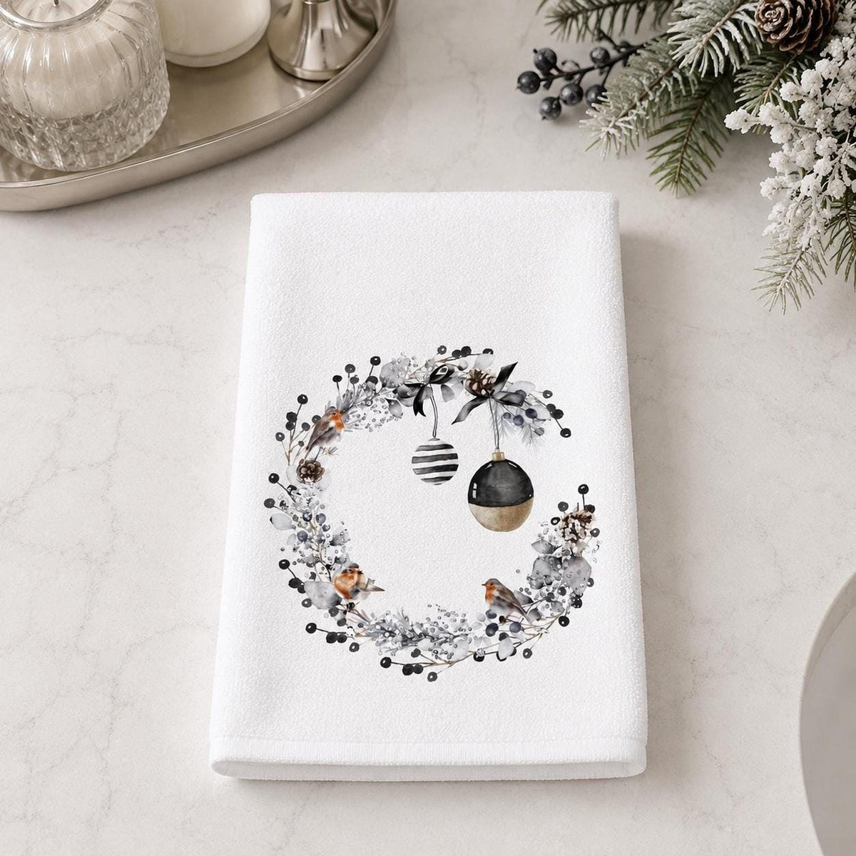 Christmas Hand Towel with Black and Gold Wreath, Winter Bird Bathroom Decor