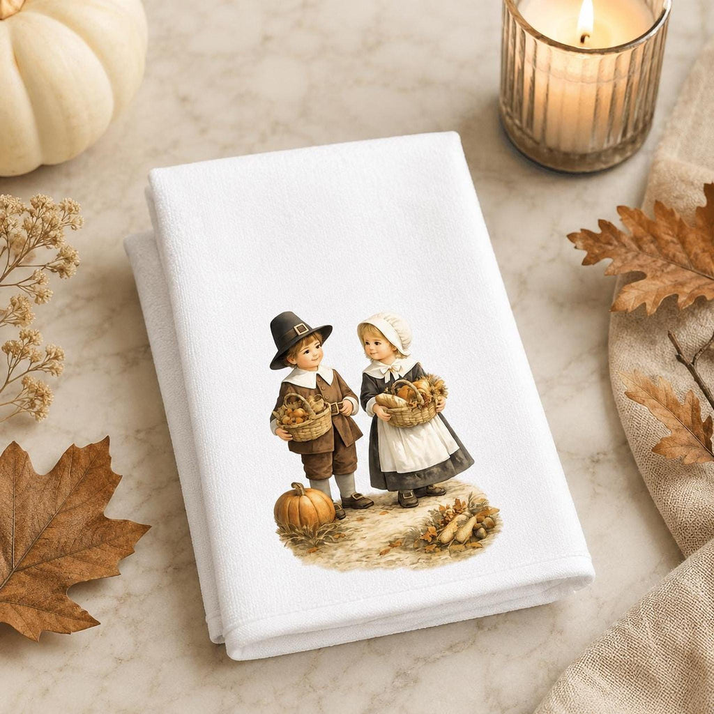 Thanksgiving Fingertip Towel, Pilgrim Children Decor, Autumn Guest Bath Accent, Fall Kitchen Gift
