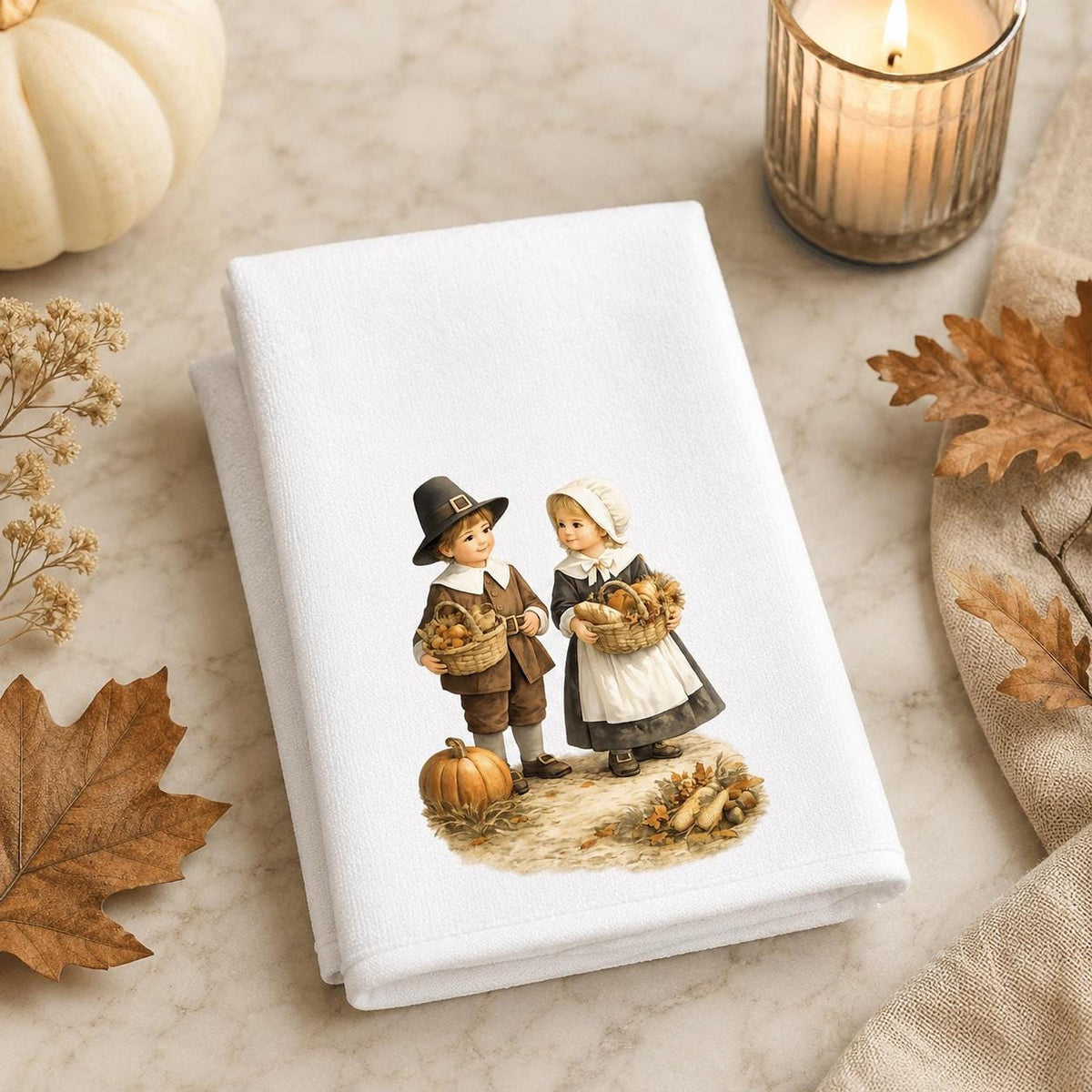 Thanksgiving Fingertip Towel, Pilgrim Children Decor, Autumn Guest Bath Accent, Fall Kitchen Gift