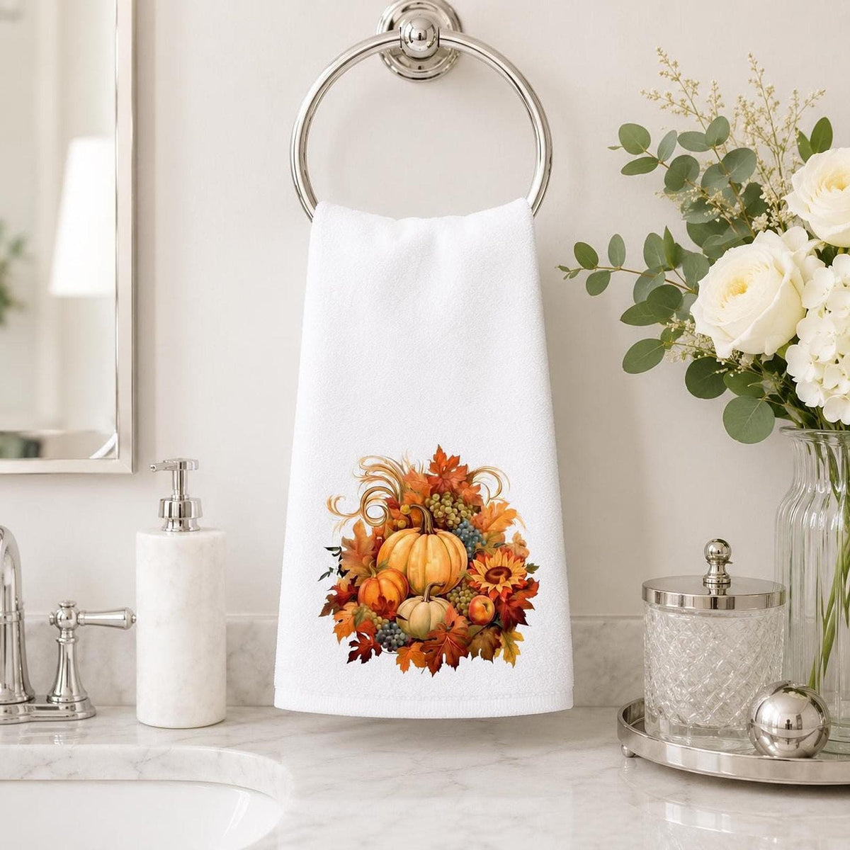 Fall Hand Towel with Pumpkin Design, Autumn Bathroom Decor in Cotton Terry