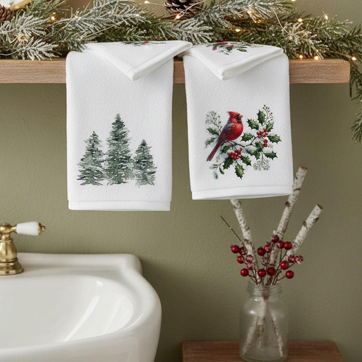 Christmas Towel Set, Cardinal & Evergreen Fingertip for Holiday Decor
