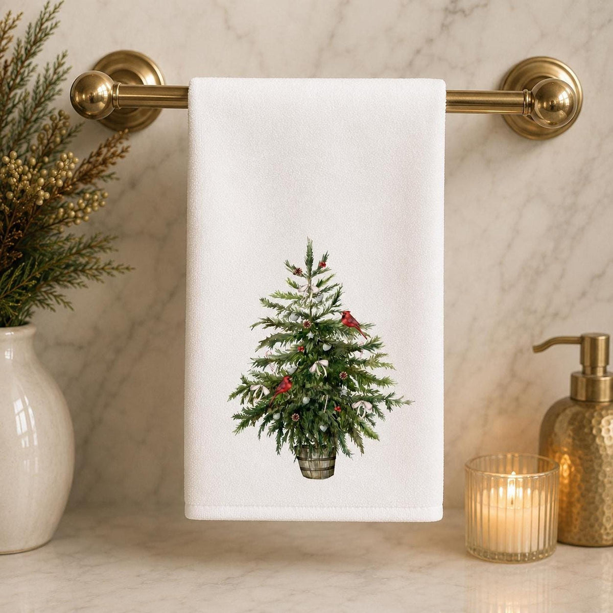 Christmas Guest Bath Fingertip Towel, Watercolor Cardinal Decor