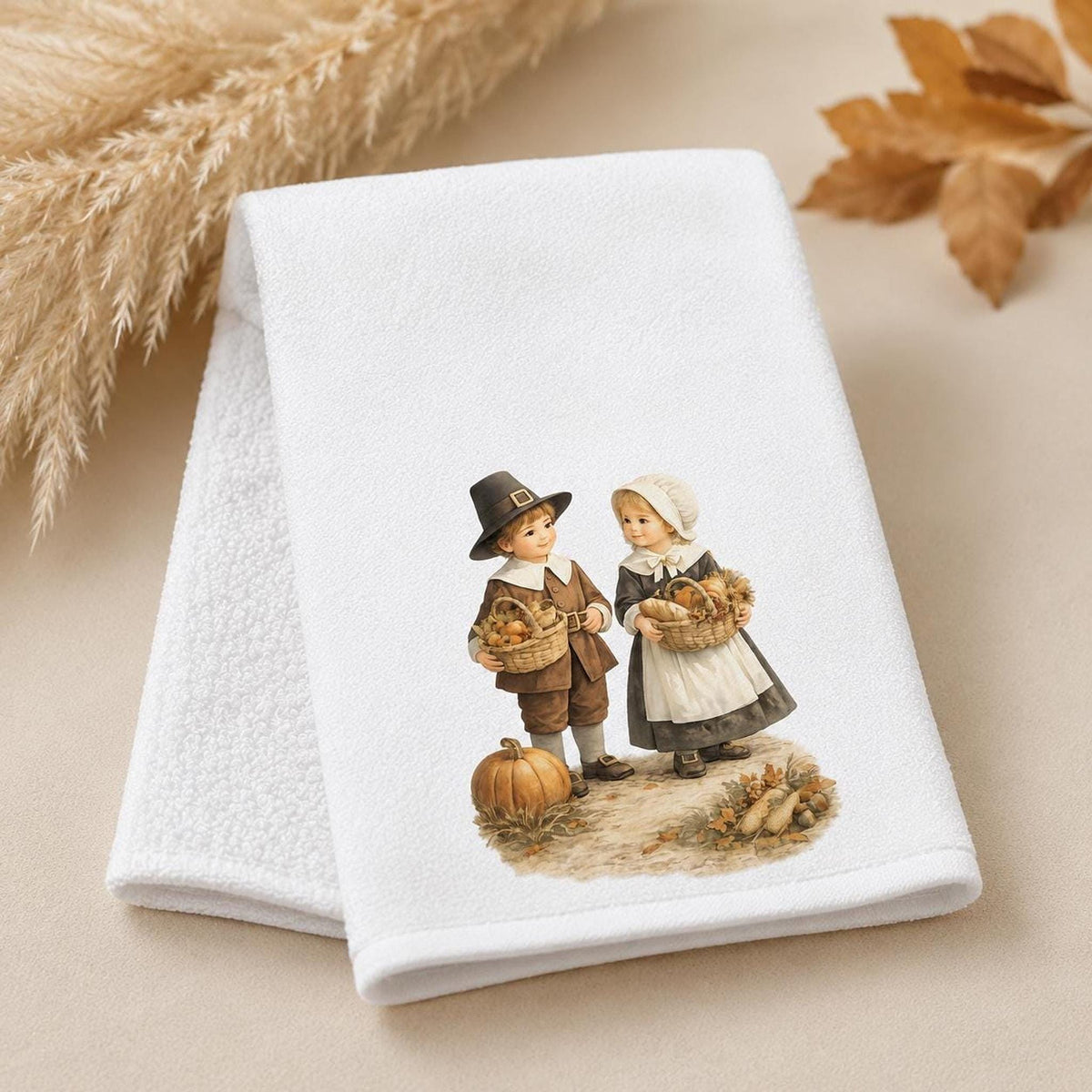 Thanksgiving Fingertip Towel, Pilgrim Children Decor, Autumn Guest Bath Accent, Fall Kitchen Gift