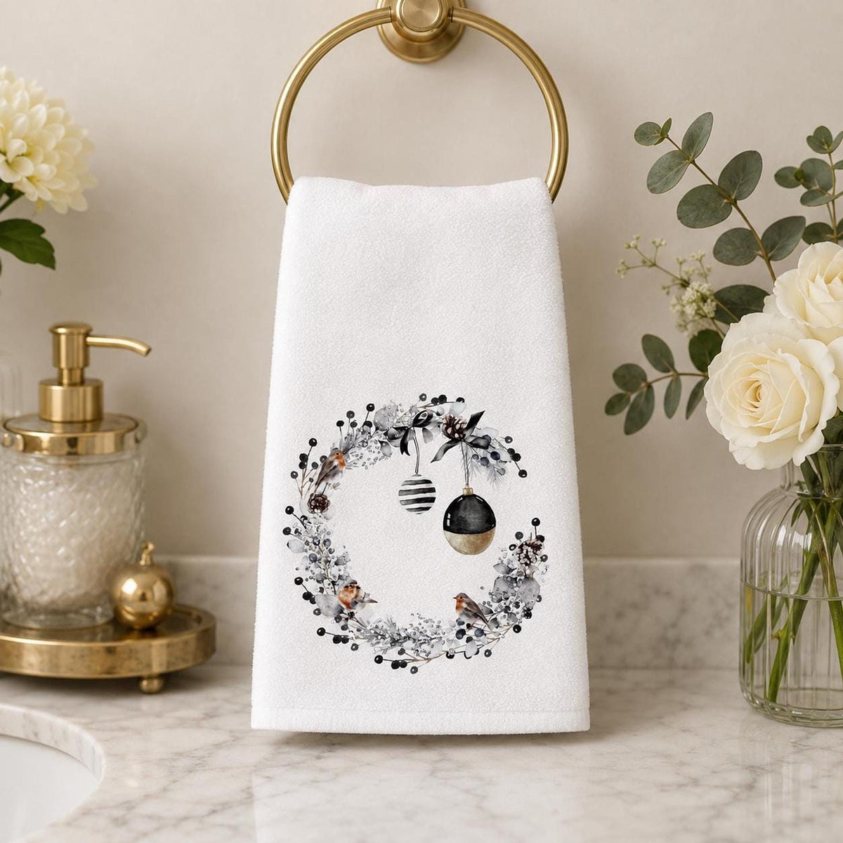 Christmas Hand Towel with Black and Gold Wreath, Winter Bird Bathroom Decor