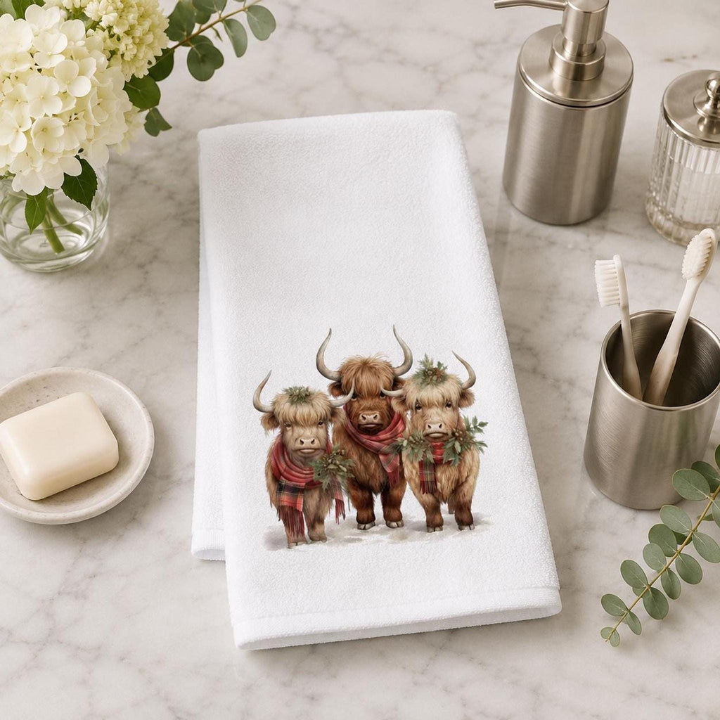 Highland Cow Christmas Hand Towel, Rustic Farmhouse Bathroom Decor, Winter Guest Gift