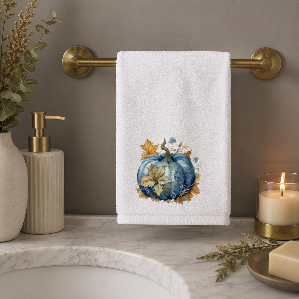 Blue Pumpkin Fingertip Towel, 11 x 18-Inch Cotton Terrycloth Back
