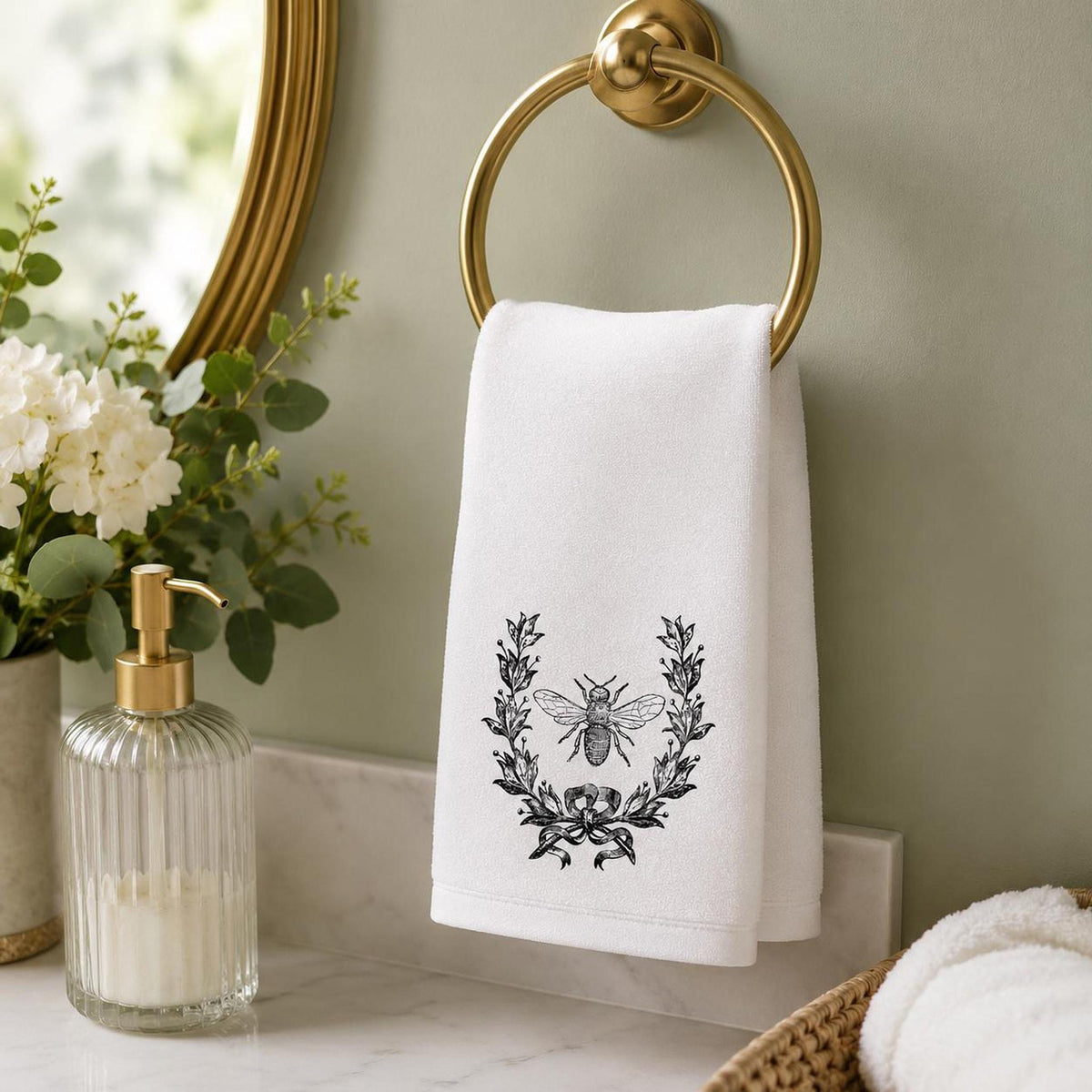 Bee Wreath Fingertip Towel, White Sheared Polyester Front, Cotton Terry Back