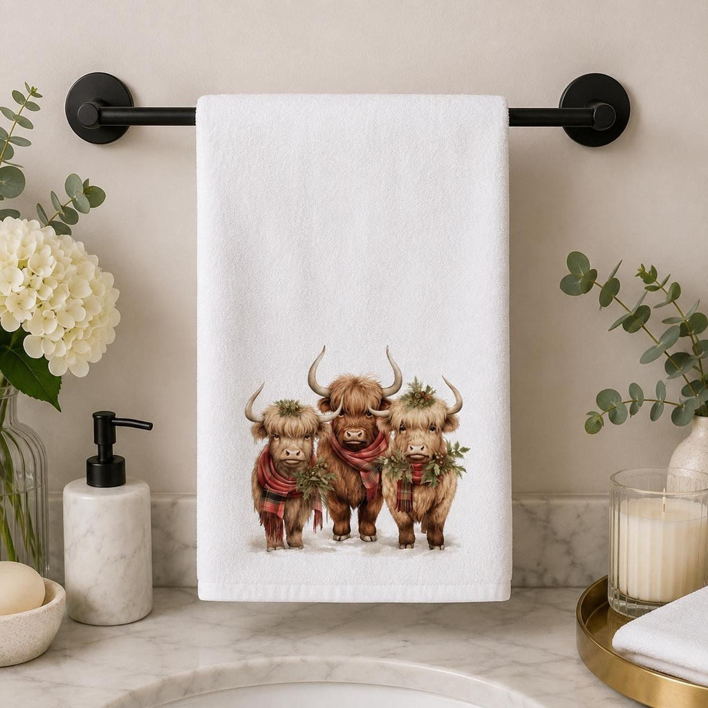 Highland Cow Christmas Hand Towel, Rustic Farmhouse Bathroom Decor, Winter Guest Gift